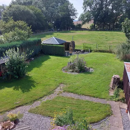 Ferienzimmer Mw 2b Weserbergland An Der Weser Inkl Waesche, Lan, Parkplatz, Self Checkin Guest house