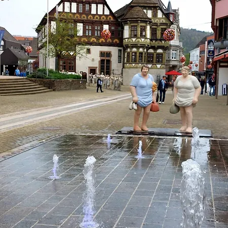 Ferienzimmer Mw 2b Weserbergland An Der Weser Inkl Waesche, Lan, Parkplatz, Self Checkin Guest house