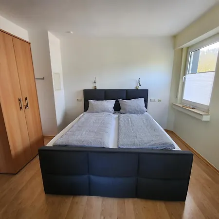 Guest house Ferienzimmer Mw 2b Weserbergland An Der Weser Inkl Waesche, Lan, Parkplatz, Self Checkin